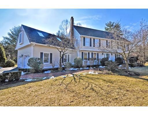 Property Photo: 15 Pondview Avenue MA 02052