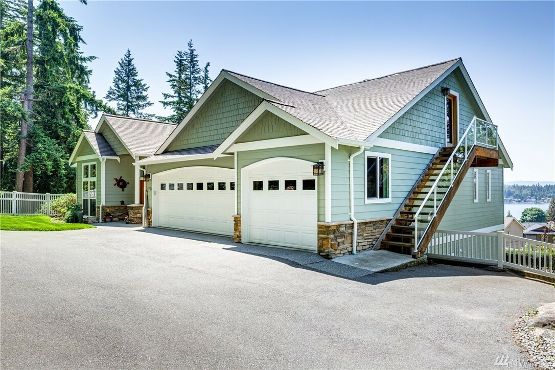 Property Photo:  1784 Donald Ave  WA 98226 