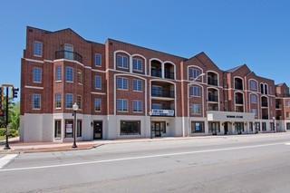 Property Photo: 36 South Cass Avenue 2E IL 60559