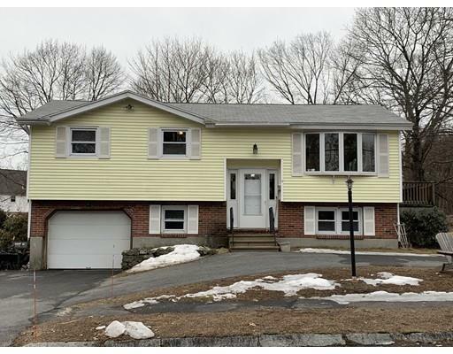 Property Photo:  11 Dawn Drive  MA 01824 