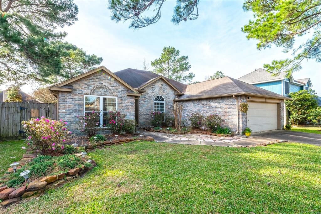 Property Photo:  7118 Pine Bower Court  TX 77346 
