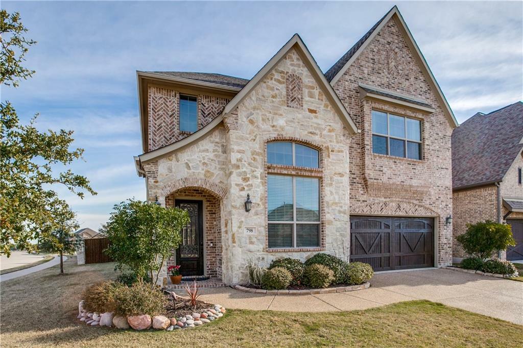 Property Photo: 798 Deverson Drive TX 75087