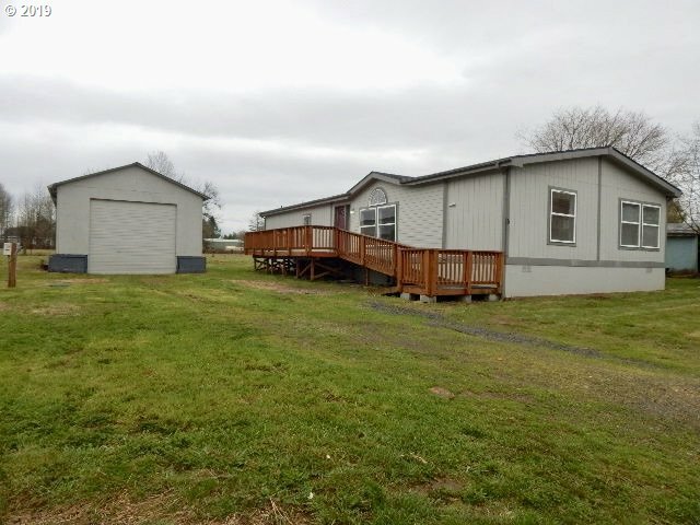Property Photo: 8008 NE 179th St #5 WA 98604