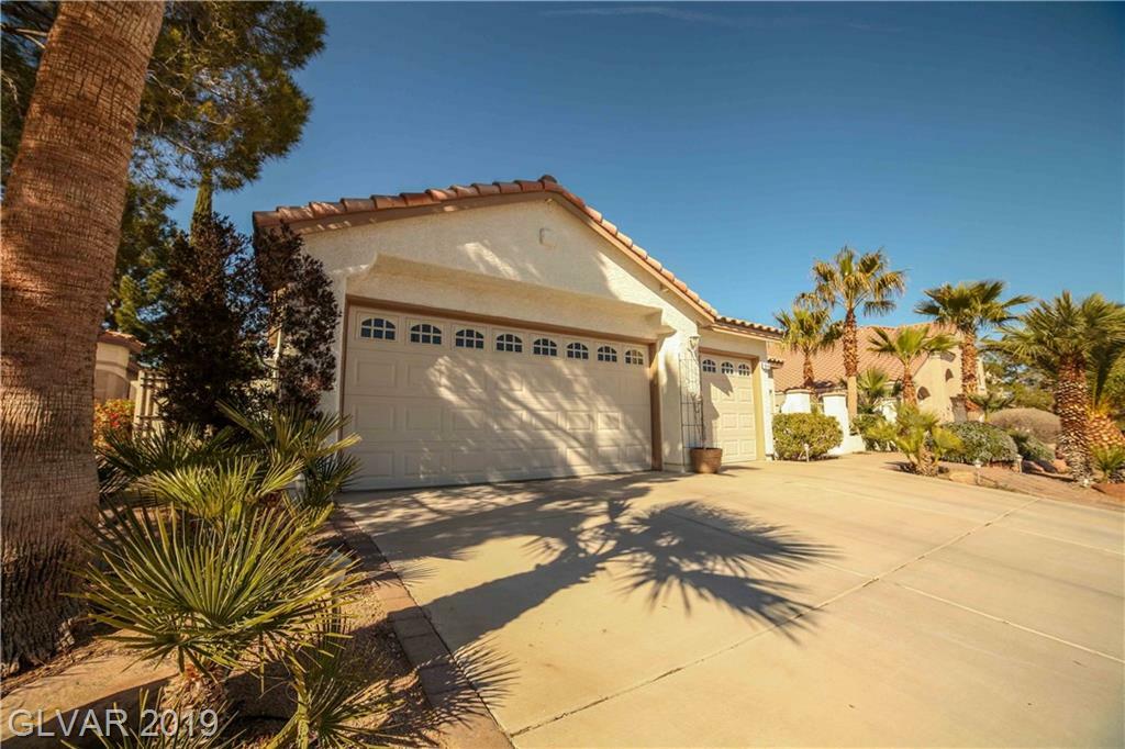 Property Photo: 8116 Tropic Isle Circle NV 89128