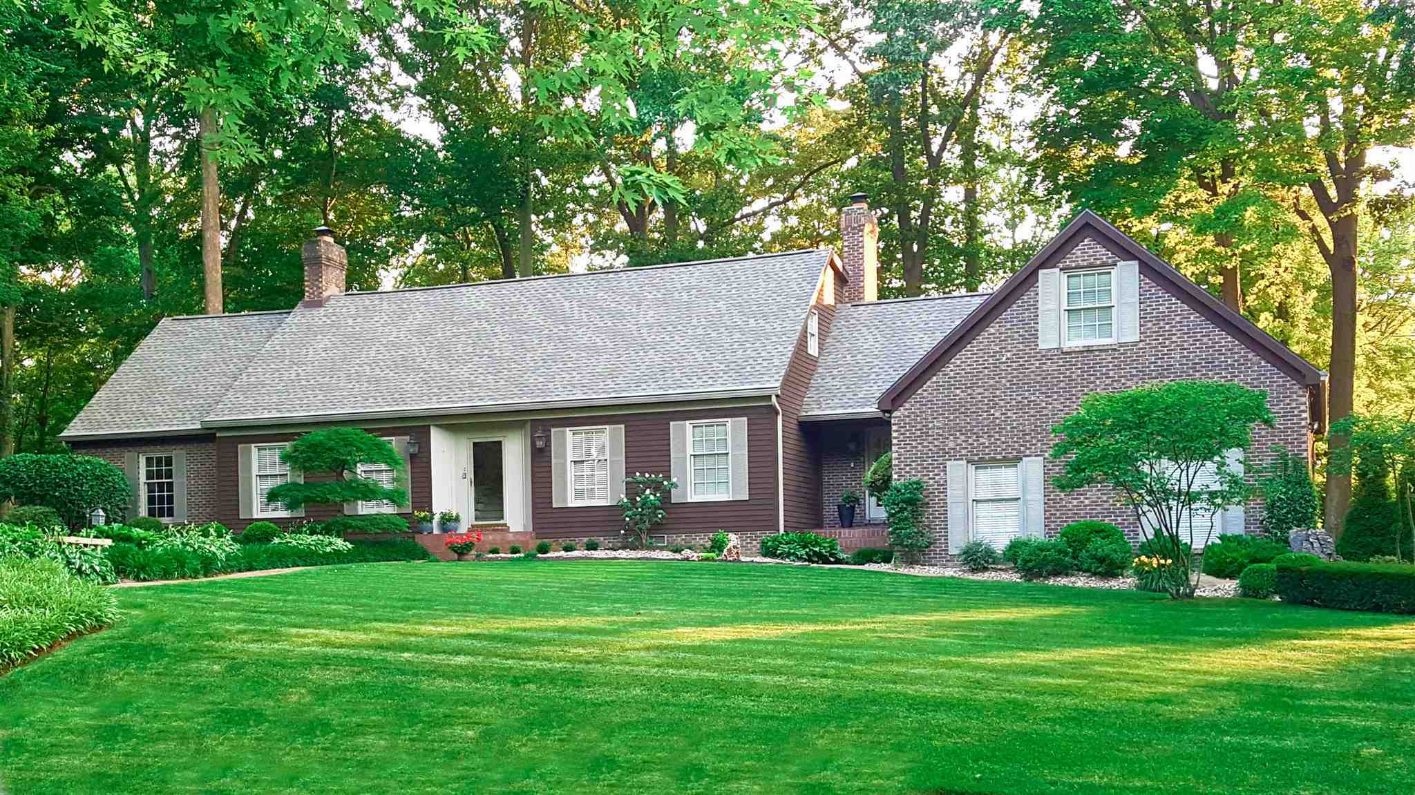 Property Photo: 4055 Candlewood Place IN 47630