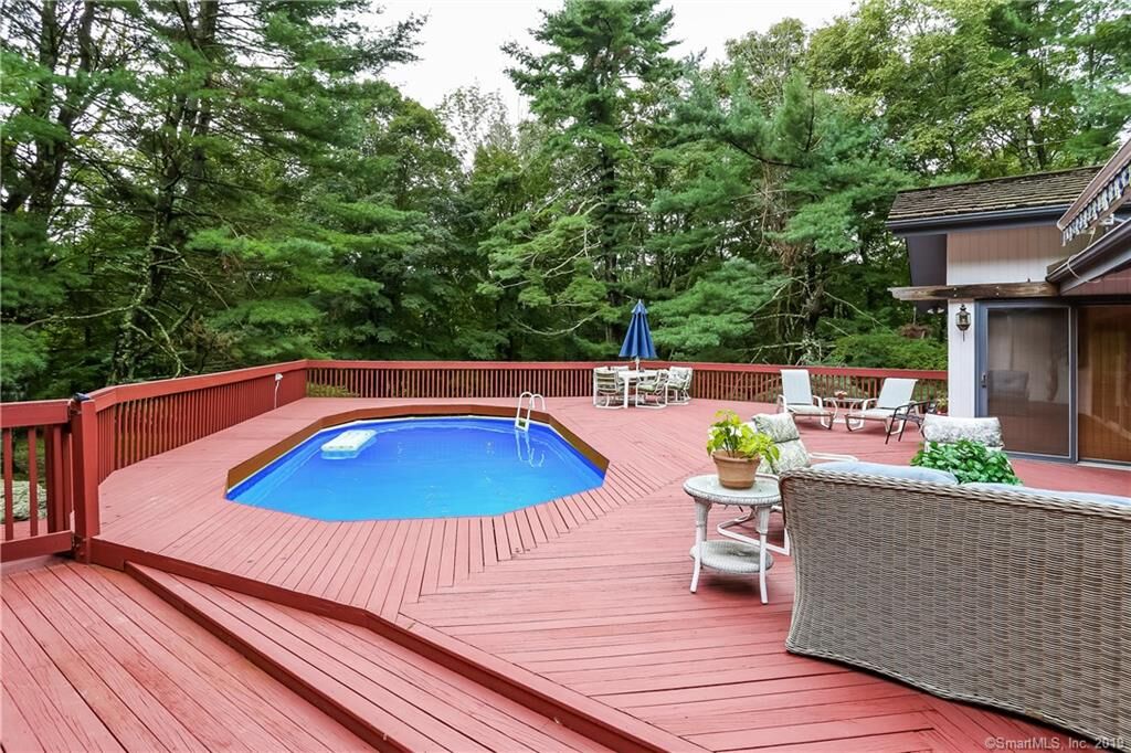 Property Photo:  3 Sweetbrier Trail  CT 06612
