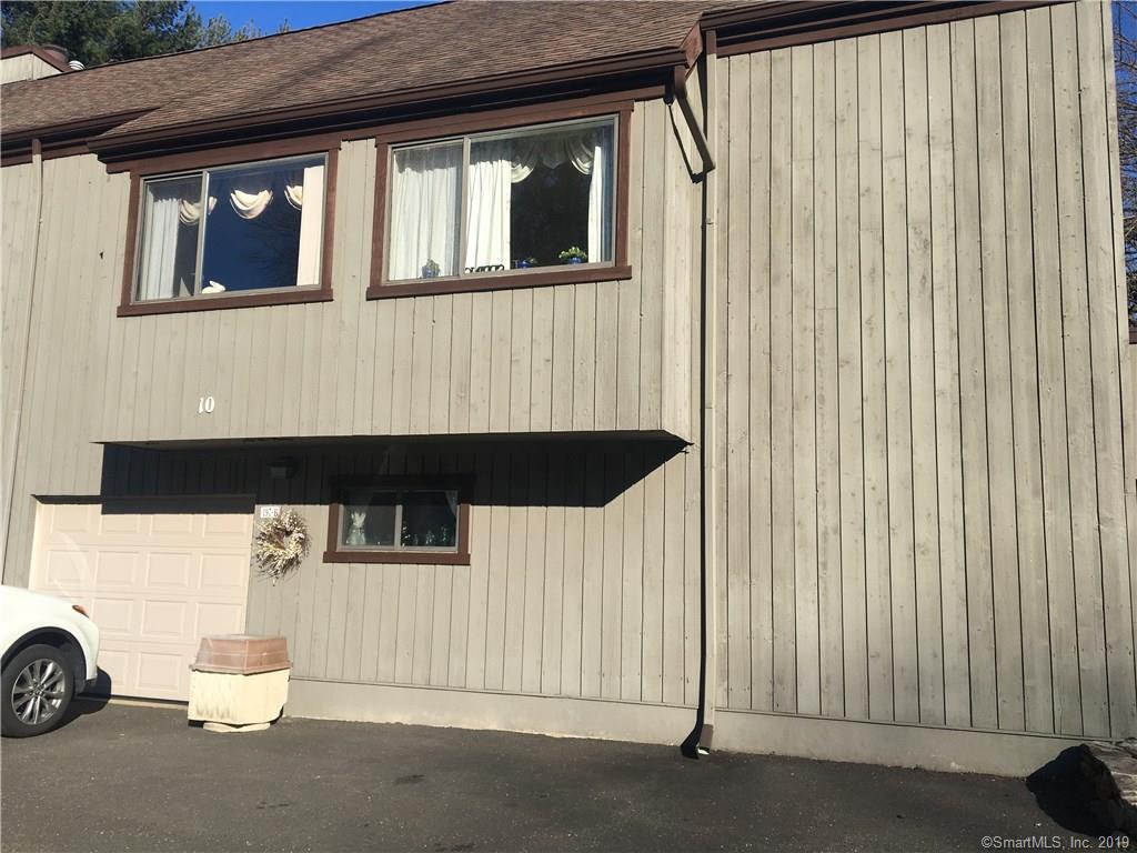 Property Photo:  197 Bayfield Lane B  CT 06614 