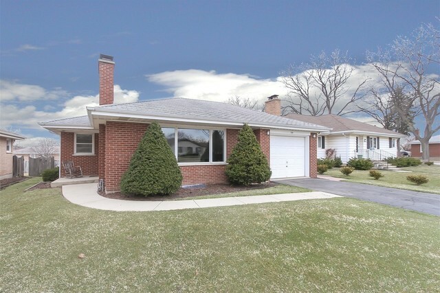 Property Photo: 104 West Granville Avenue IL 60172