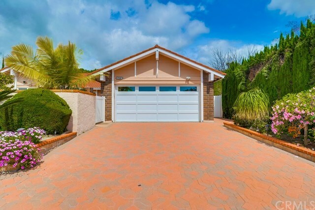 Property Photo:  27241 Via Burgos  CA 92691 