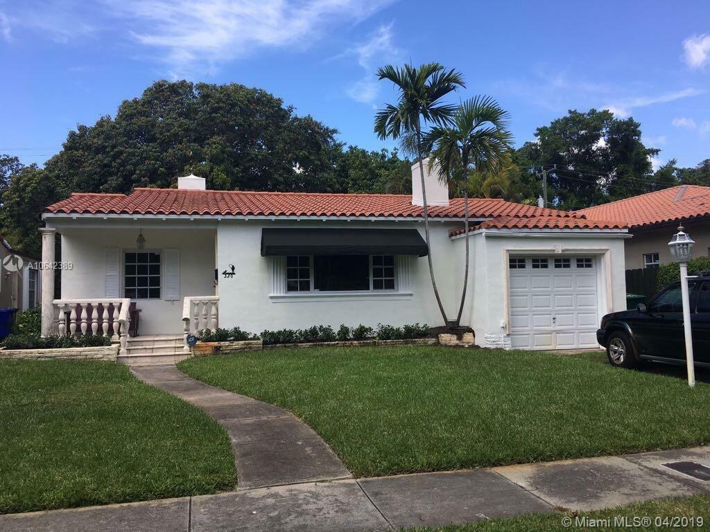 Property Photo:  330 SW 26 Rd  FL 33129 