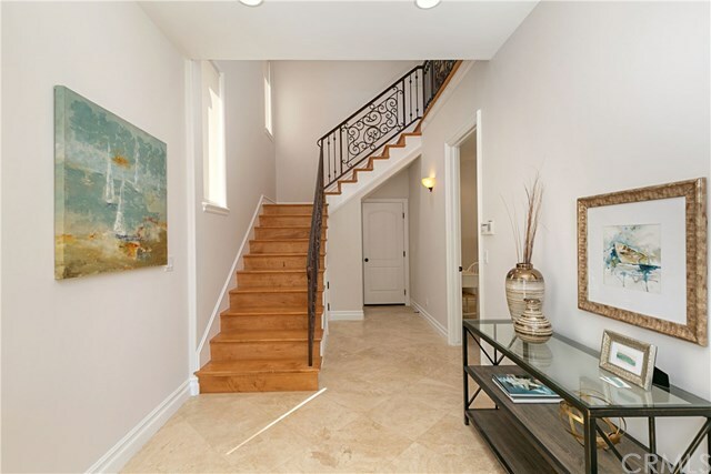 Property Photo:  105 N Lucia Avenue A  CA 90277 