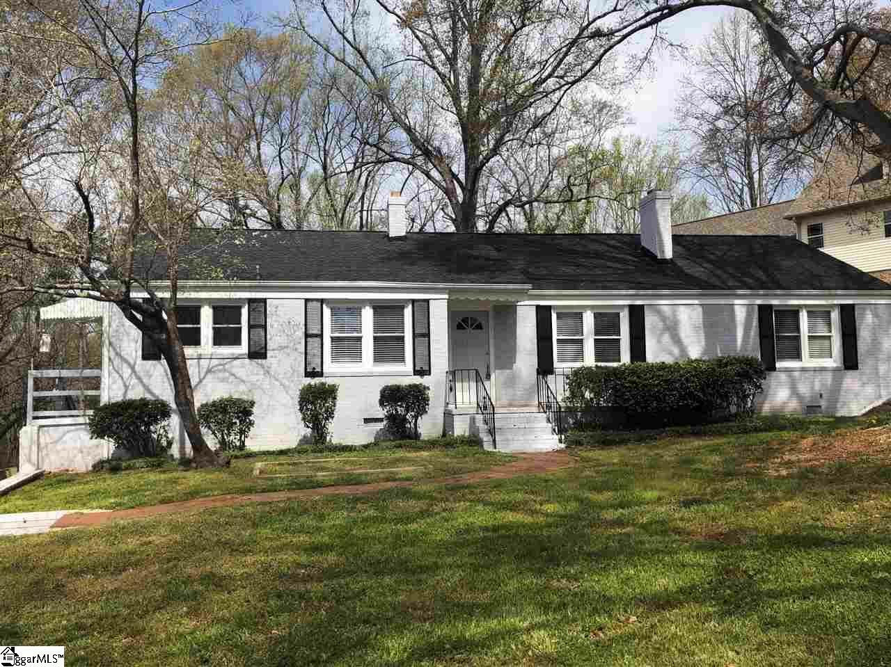 Property Photo:  17 Ashford Avenue  SC 29609 