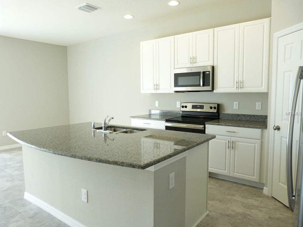Property Photo: 7126 Summer Holly Place FL 33578