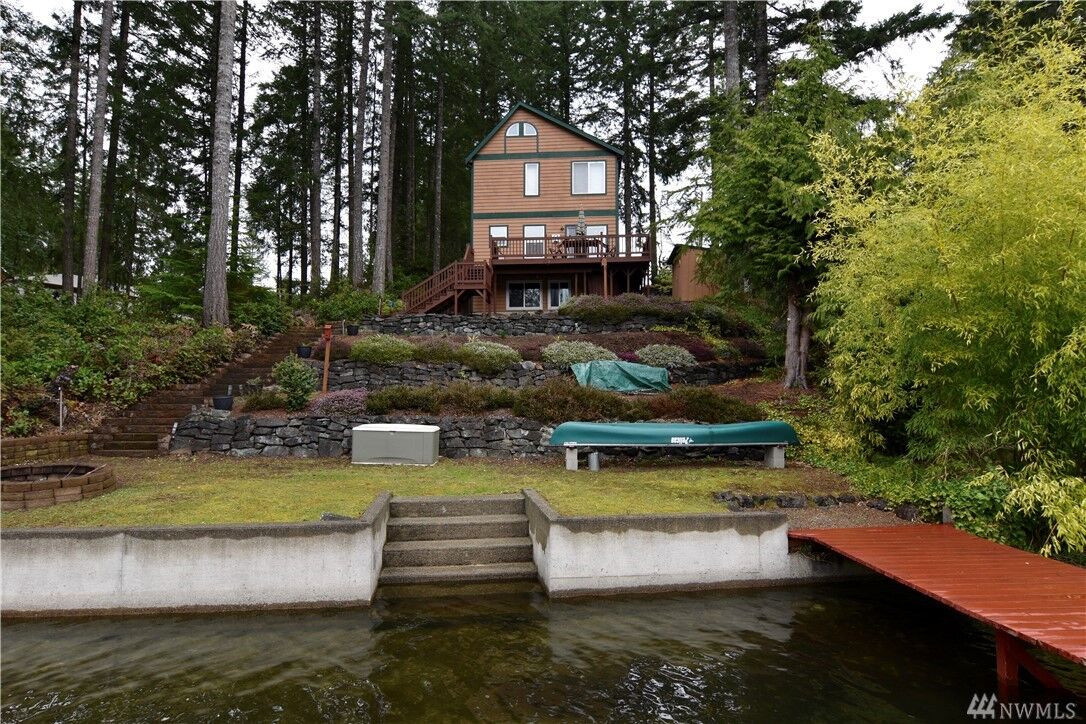 Property Photo:  13367 Wye Lake Blvd SW  WA 98367 