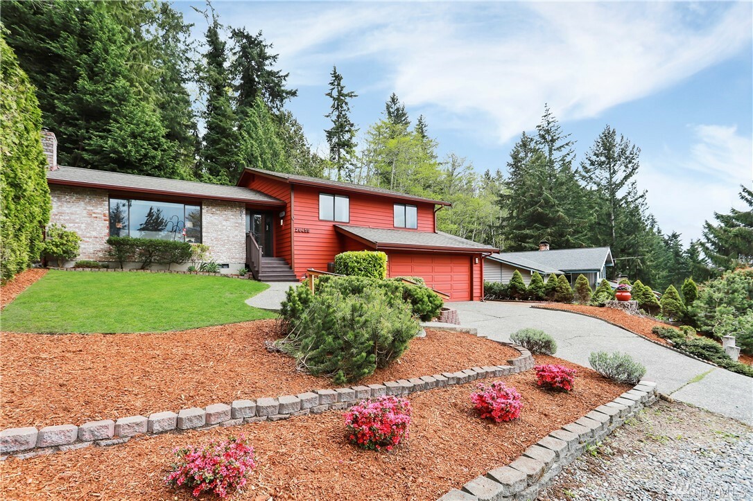 Property Photo:  26459 Kingsview Lp NE  WA 98346 