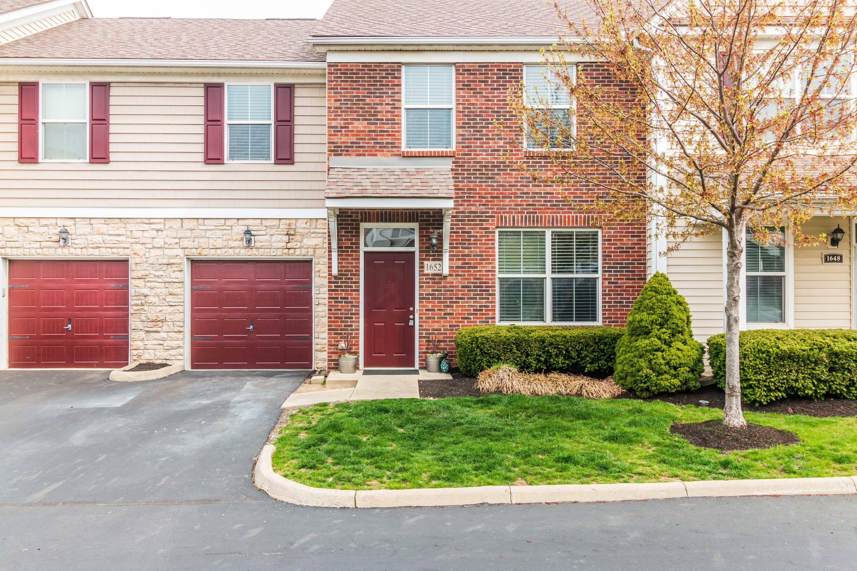 Property Photo: 1652 Nature Drive OH 43123