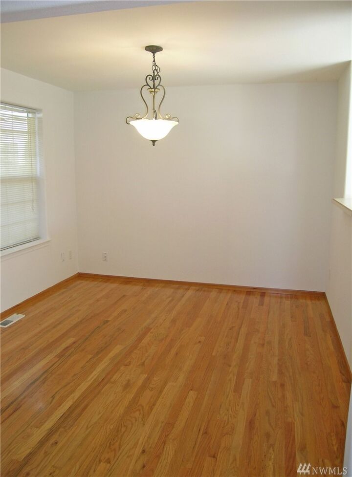 Property Photo:  4619 Bedford Ave  WA 98226 