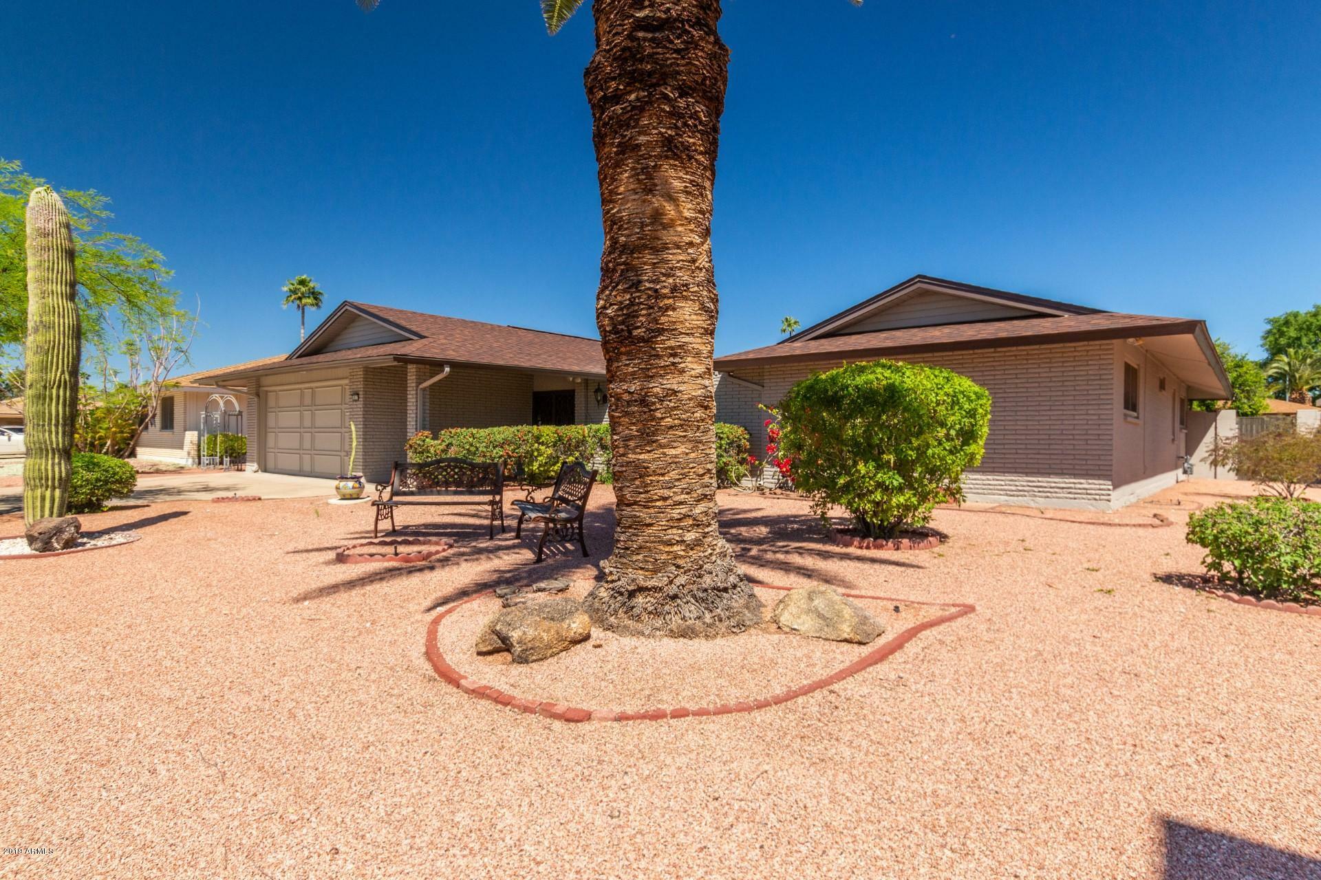 Property Photo: 10517 W Bellarose Drive AZ 85351