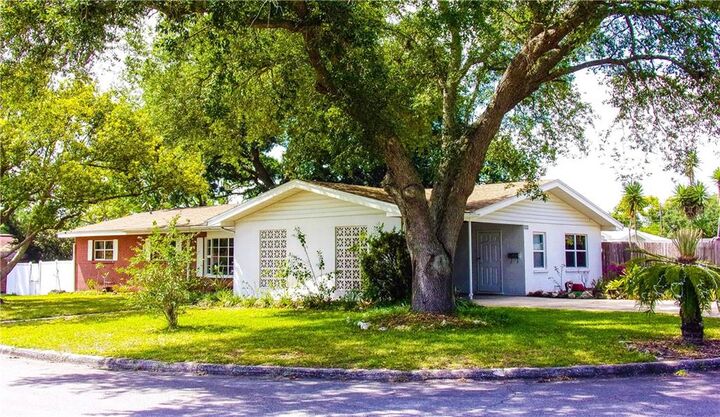 511 Lee Circle  Lakeland FL 33803 photo