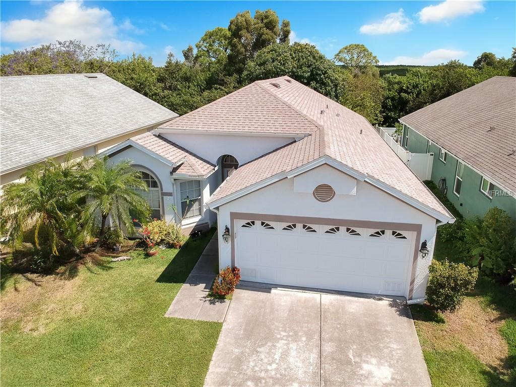 Property Photo:  916 Addison Drive NE  FL 33716 