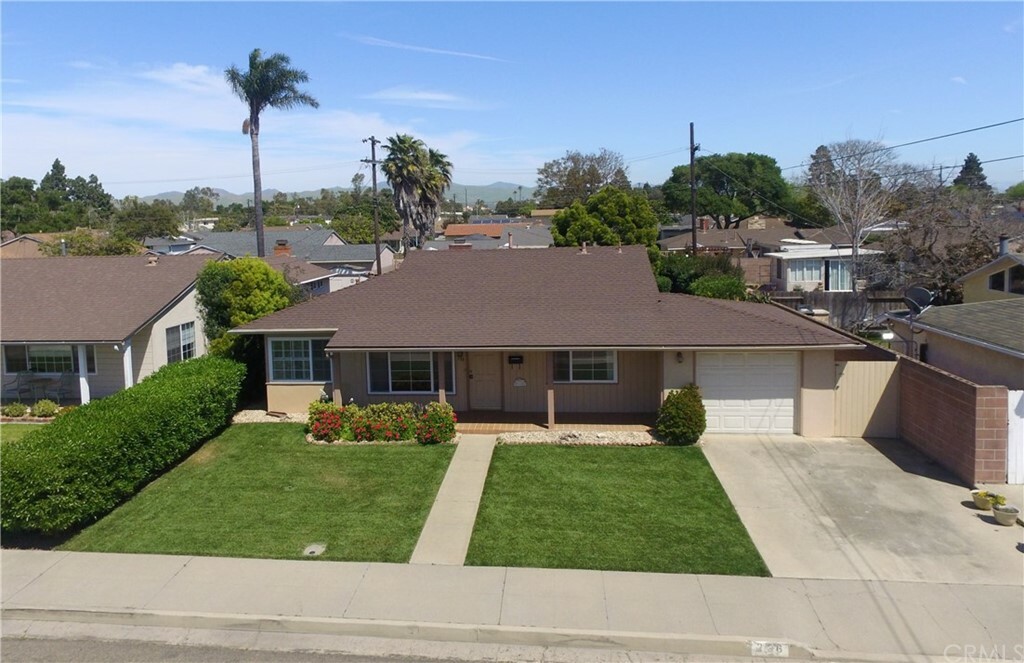 Property Photo:  236 Linda Drive  CA 93454 