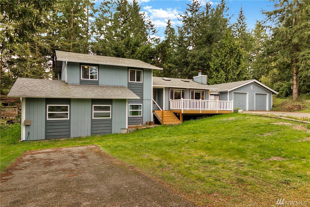 Property Photo:  7600 Oak Park Dr NW  WA 98311 