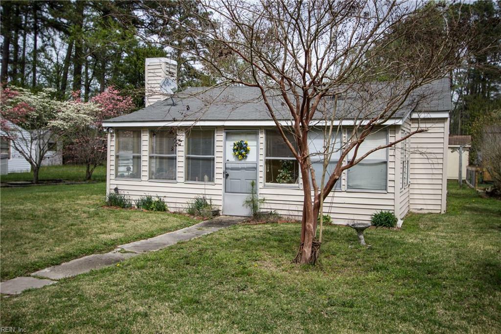 Property Photo:  49 Holly Road  VA 22473 