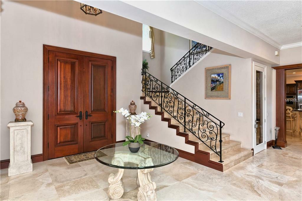 Property Photo: 1606 North Drive FL 34239