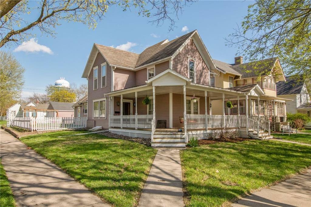 Property Photo: 1224 6th Street IA 50220