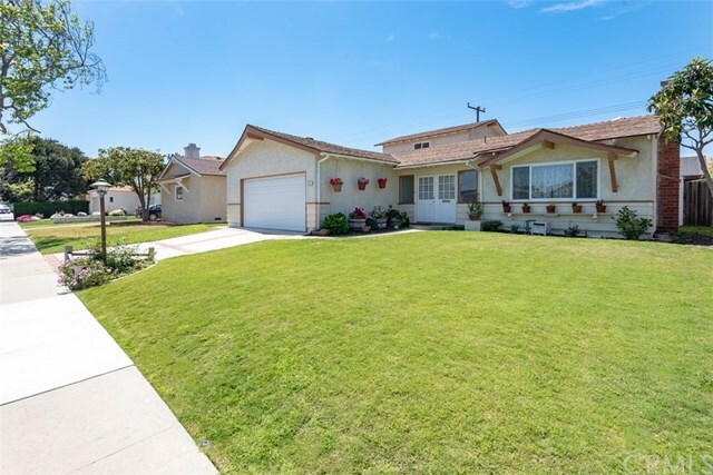 Property Photo:  22815 Fern Avenue  CA 90505 