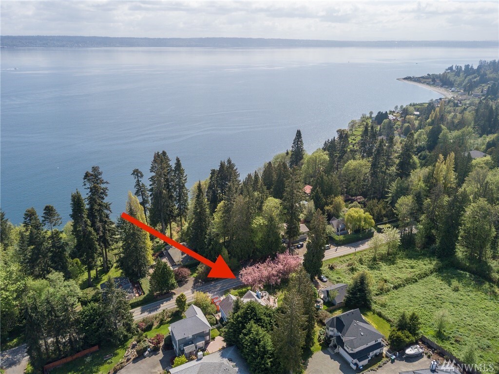 Property Photo: 23585 Jefferson Point Rd NE WA 98346
