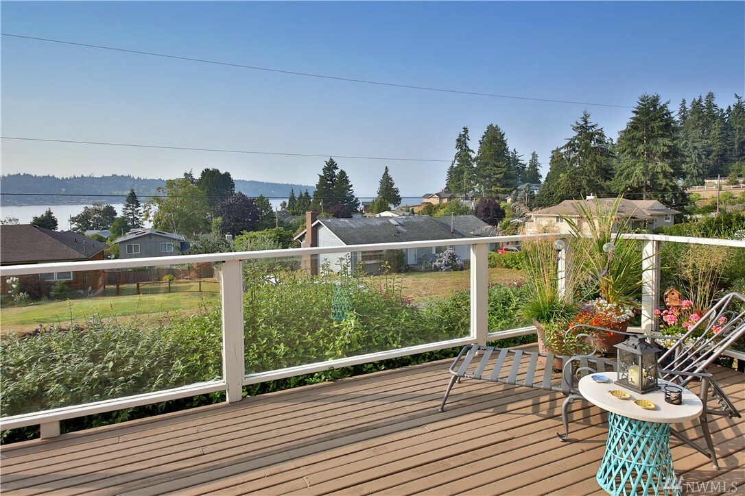 Property Photo:  1672 Dorsey Dr  WA 98249 