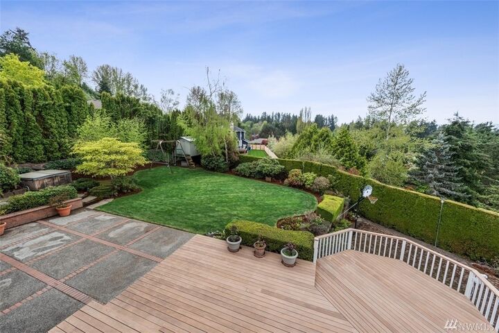 Property Photo: 7041 NE 164th St WA 98028