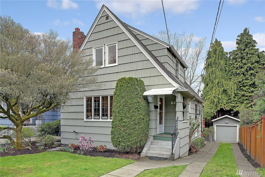 Property Photo:  3421 41st Ave SW  WA 98116 