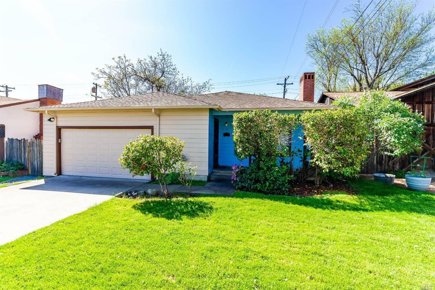 Property Photo:  463 Pomolita Drive  CA 95482 