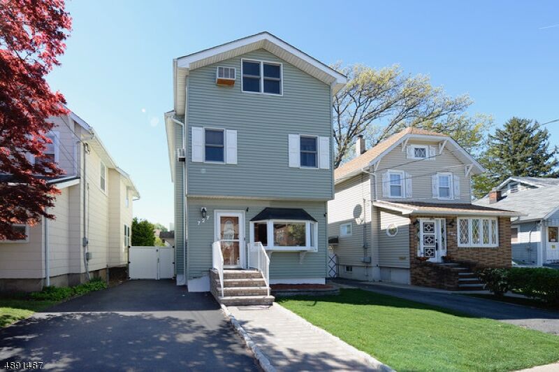 Property Photo:  727 5th St  NJ 07071 