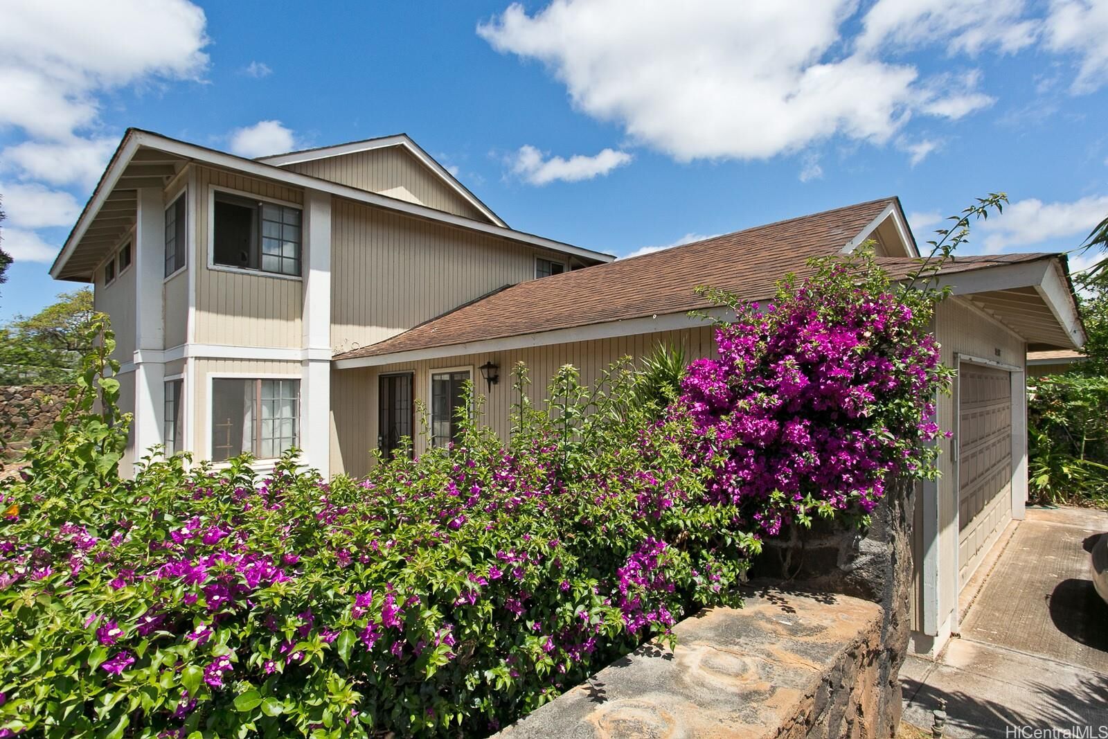 Property Photo:  91-136 Nehupala Place  HI 96706