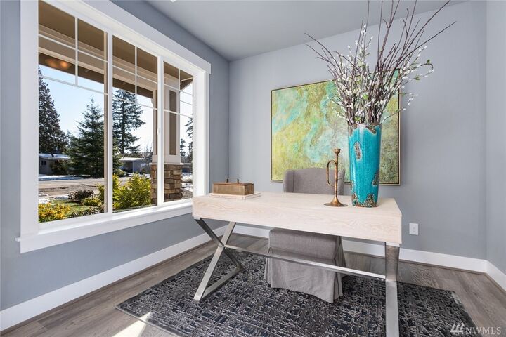 Property Photo:  559 Hoquiam Ave NE  WA 98059 