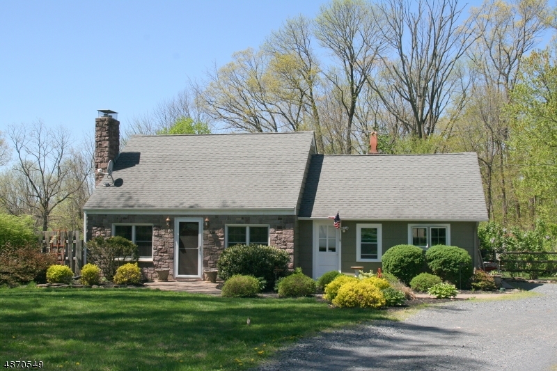 Property Photo:  15 Old York Rd  NJ 08551 