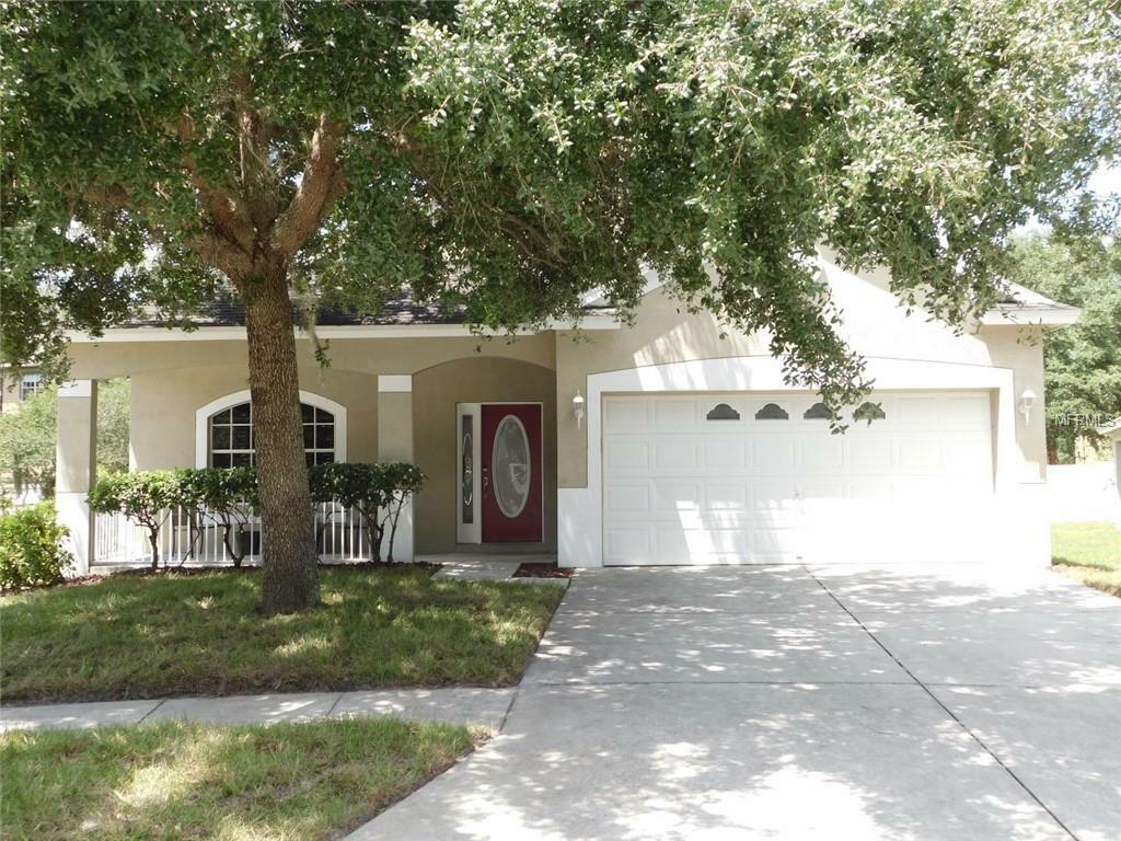 Property Photo:  7926 Terrace Ridge Drive  FL 33637 