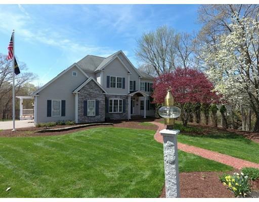 Property Photo: 9 Alexandra Way MA 02760
