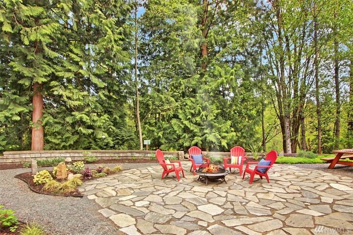 Property Photo:  21816 Cypress Wy  WA 98036 