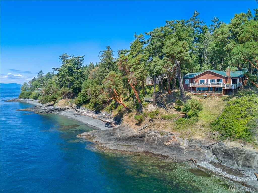 Property Photo:  213 Smugglers Cove Road  WA 98250 