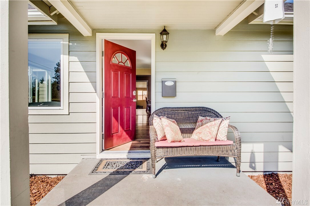 Property Photo:  6846 S Huson St  WA 98409 