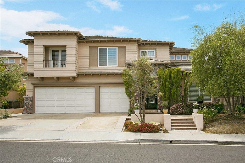 Property Photo:  22 Pembroke Lane  CA 92677 