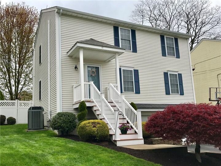 12 Edgewood Av  Cumberland RI 02864 photo