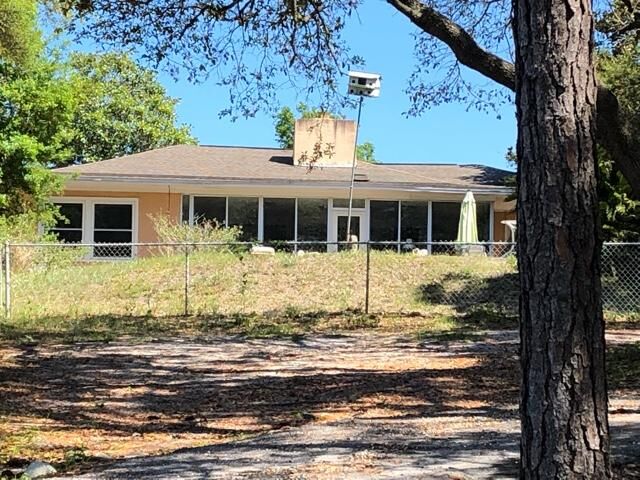 Property Photo: 781 Spring Lake Drive FL 32541