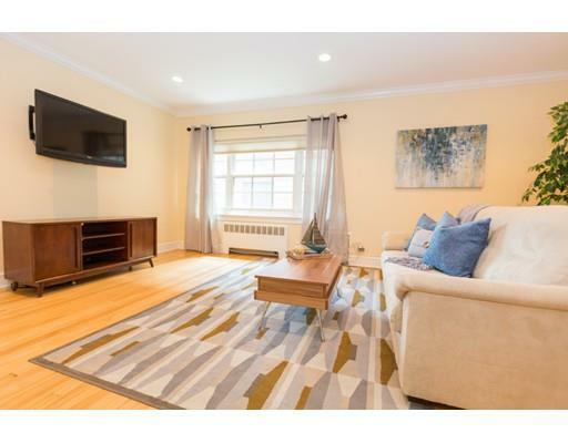 Property Photo: 652 Washington St 3 MA 02446