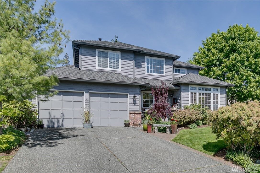 Property Photo:  5115 150th St SE  WA 98208 