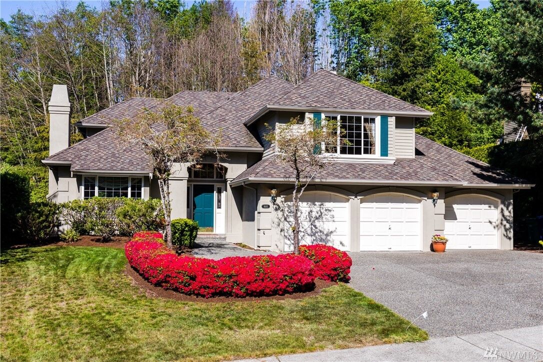 Property Photo:  6111 Bayview Dr  WA 98275 